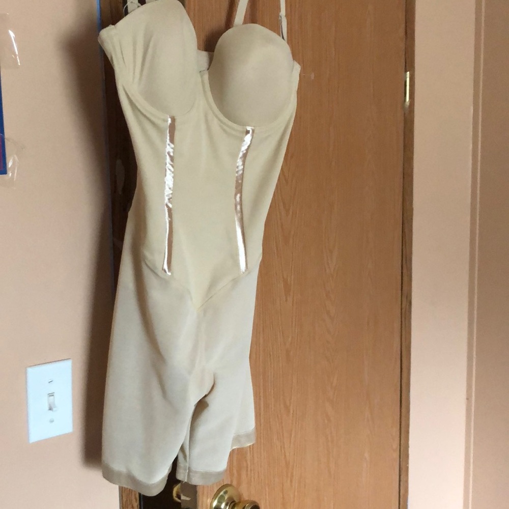 Girdle nude shapewear